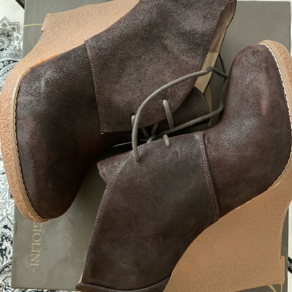Wedge anyone?